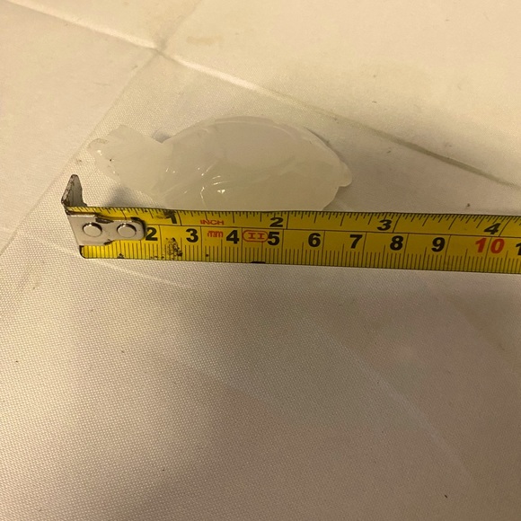 Frosted Glass turtle small paper weight - Picture 5 of 5